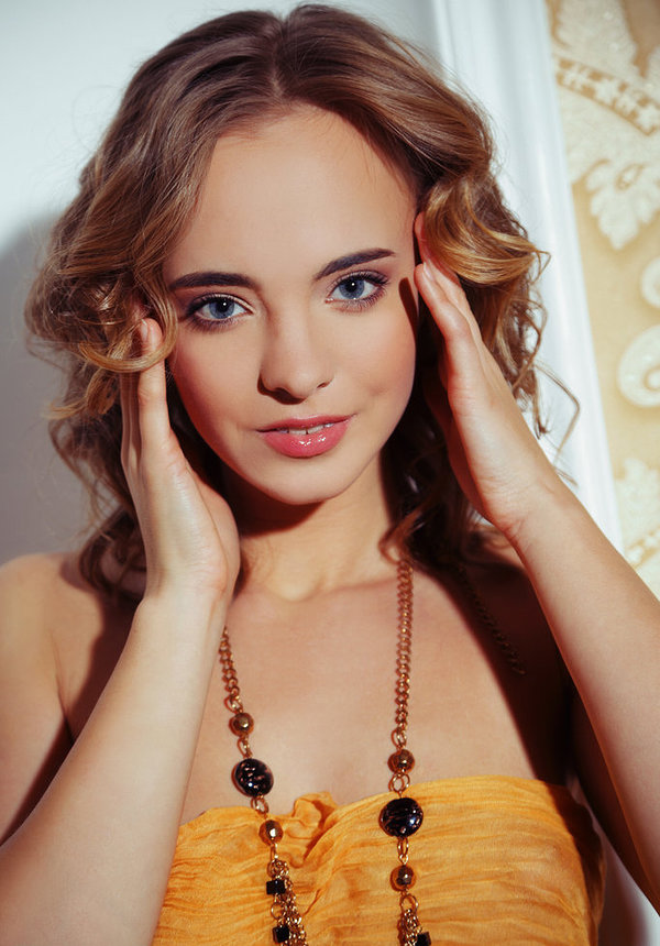 Оксана, 25